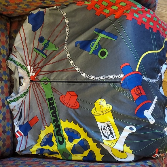 HUGE BUNDLE of cycling shorts and tops with bonus gloves! - Picture 5 of 8